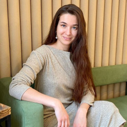 Вероника Алешина