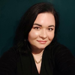 Юлиана Смешек