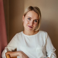 Юлия Корунова